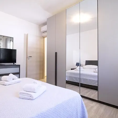 Apartamento Dd House Family *